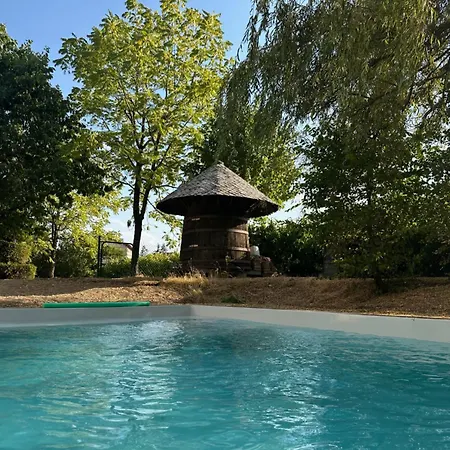 Otel Logis Le Dahu Parigny (Loire)