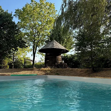 Logis Le Dahu Parigny (Loire)