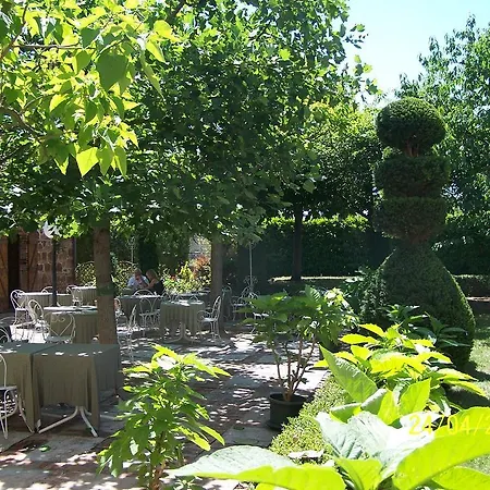 Hotel Le Dahu